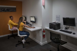 studio plaza study room with computers